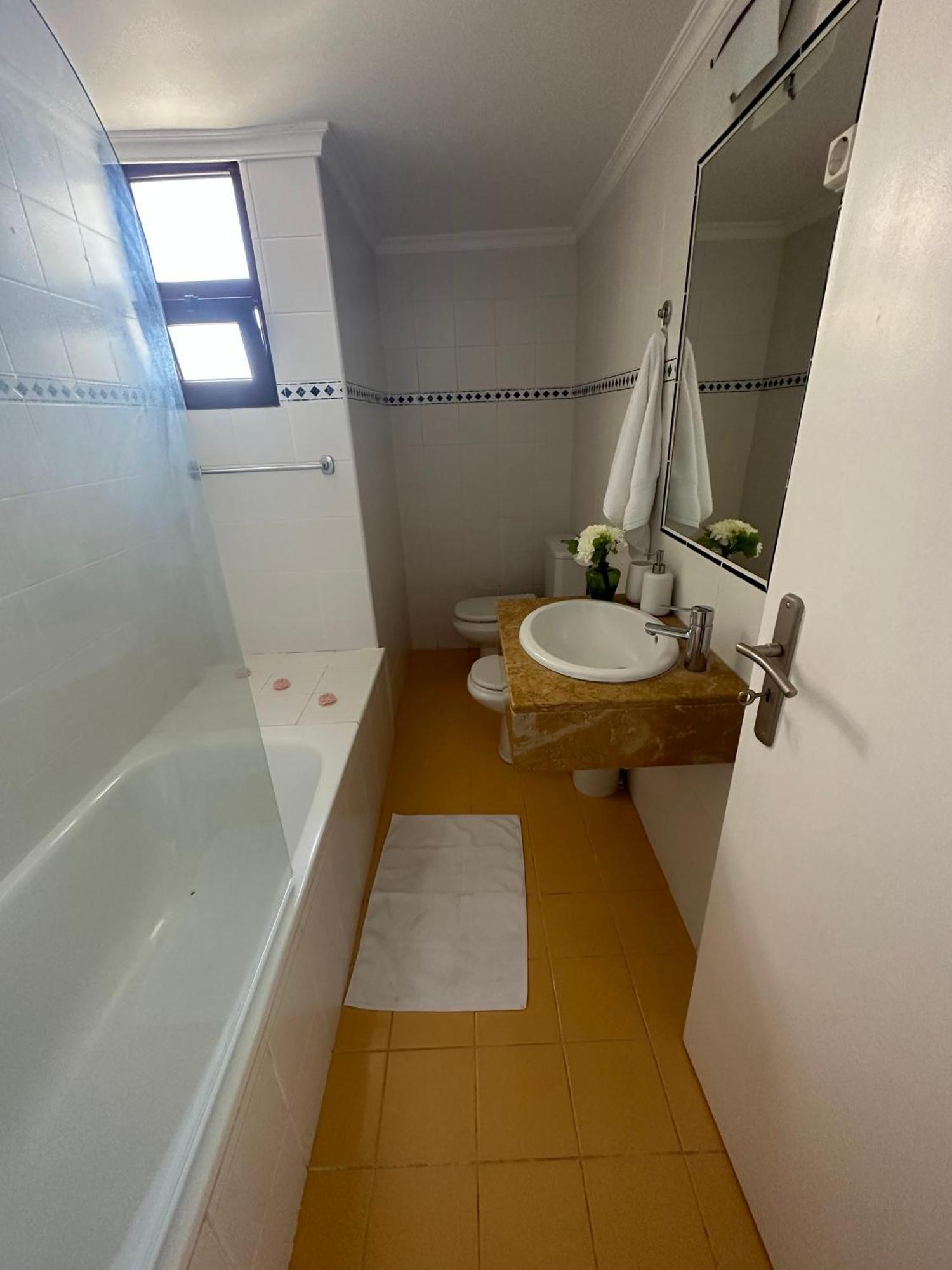 Room 1- Sao Sebastiao 1- Sp Santa Cruz  Luaran gambar